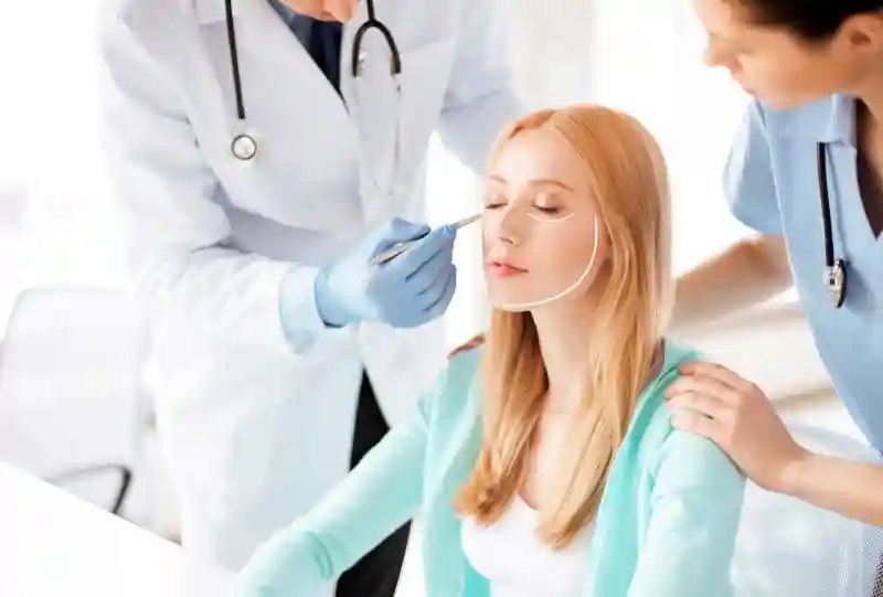 SuperDerm Tukkukauppa - Esteettinen lääketiede